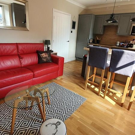 Smart & Cozy Holiday Apartment In The City Centre Inverness Exterior foto